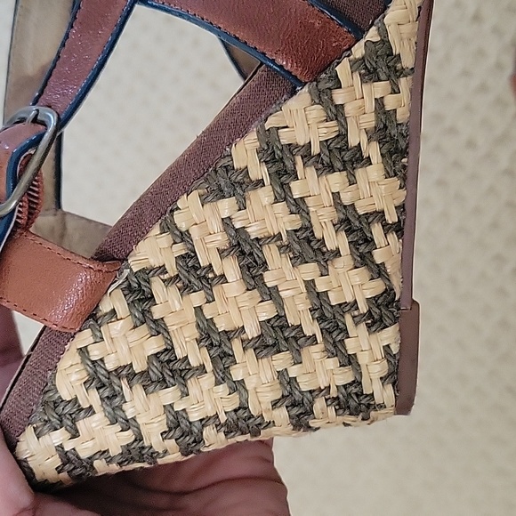 Wedge Anthropologie Heels - Picture 10 of 10